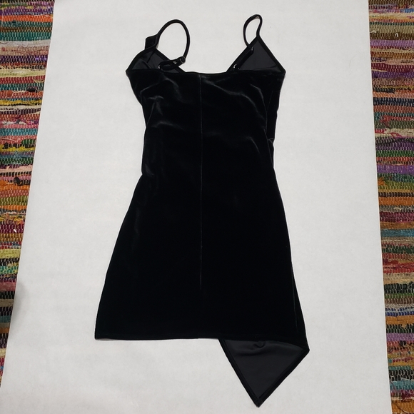 Forever 21 Asymmetrical Black Body Con Dress -M - Picture 7 of 8